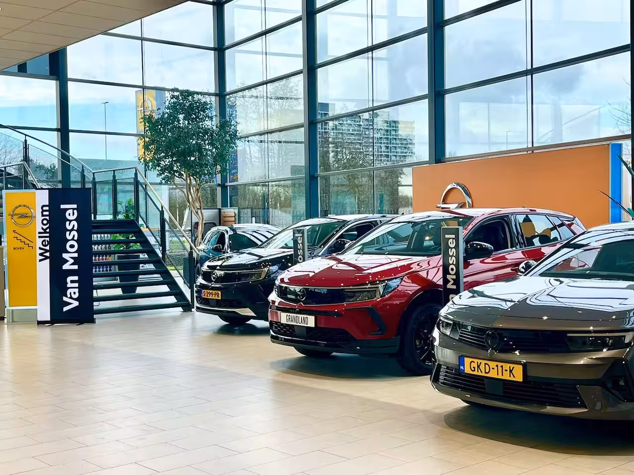 Opel Frontera 1.2 Turbo Hybrid Edition | VOORRAAD VOORDEEL | TOT 8 JAAR GARANTIE | VAN € 33.679 VOOR € 2