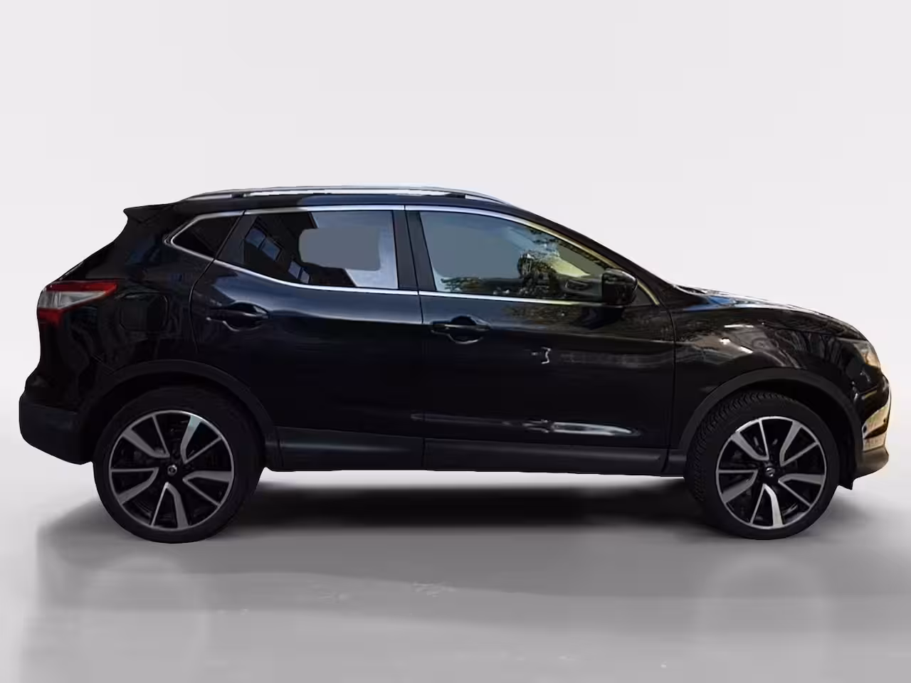 Nissan Qashqai 1.2 Tekna | ALL SEASON BANDEN | STOELVERWARMING | PANORAMA DAK | 360 CAMERA | ELEKTRISCHE