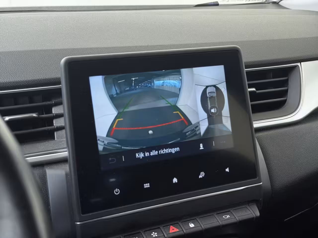 Renault Captur 1.6 E-Tech Hybrid 145PK Intens Addaptive Cruise Control | Trekhaak | Navigatie | LM Velgen