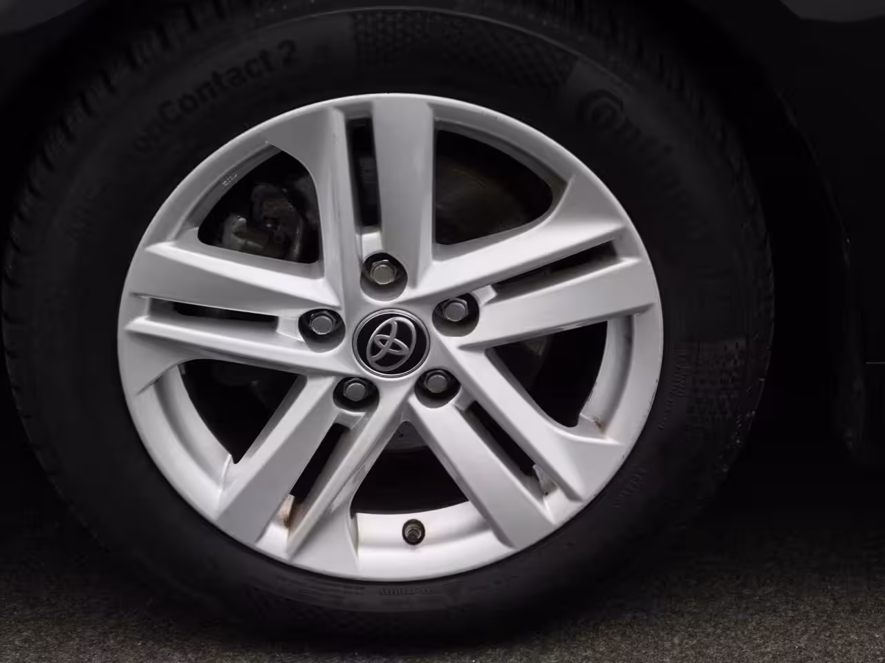 Toyota Corolla 1.8 Hybrid Business | Achteruitrijcamera | Climat Control | Apple Carplay