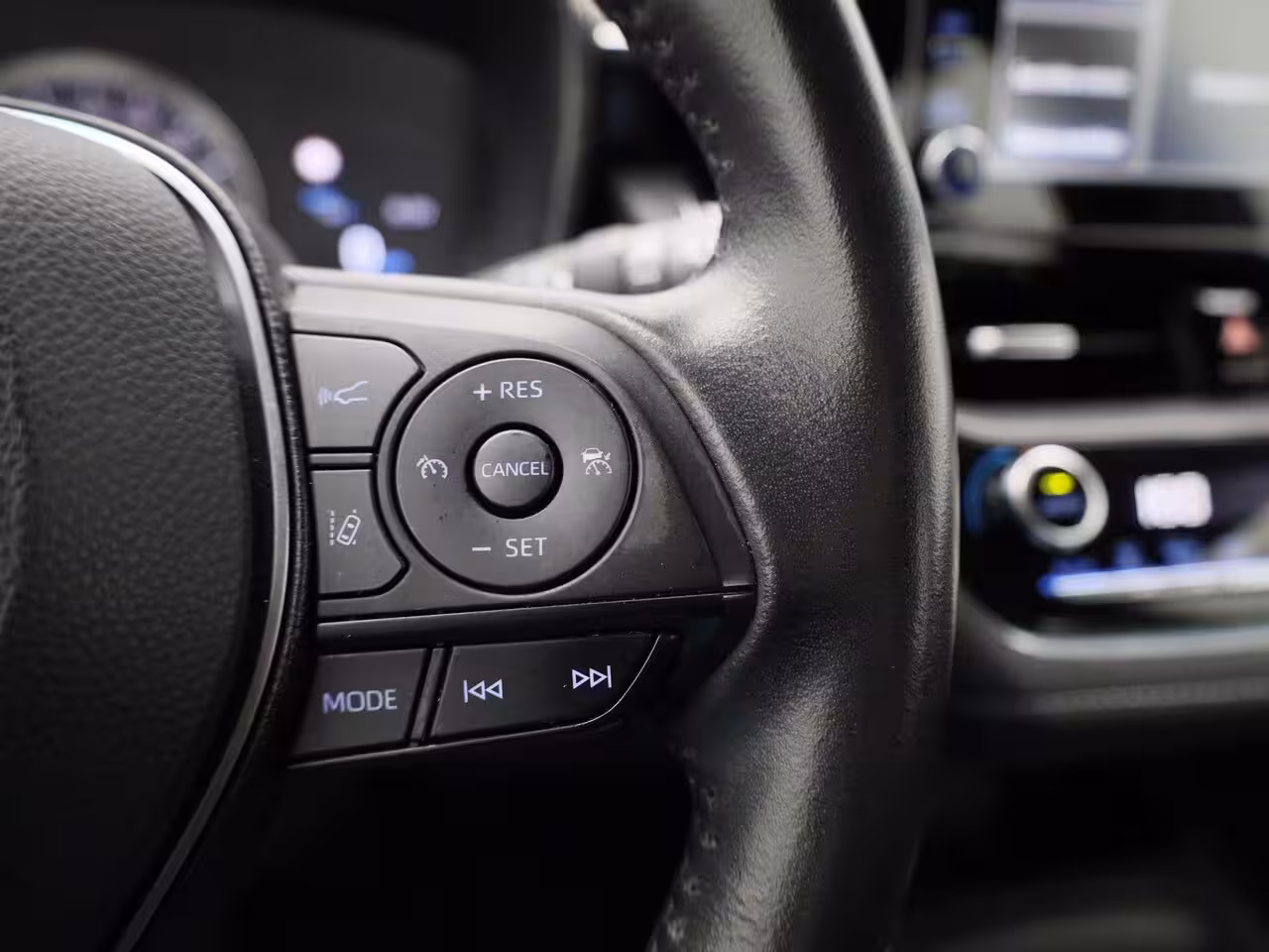 Toyota Corolla 1.8 Hybrid Business | Achteruitrijcamera | Climat Control | Apple Carplay
