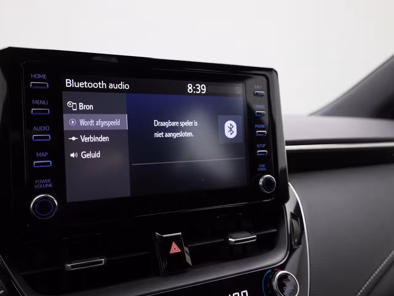 Toyota Corolla 1.8 Hybrid Business | Achteruitrijcamera | Climat Control | Apple Carplay