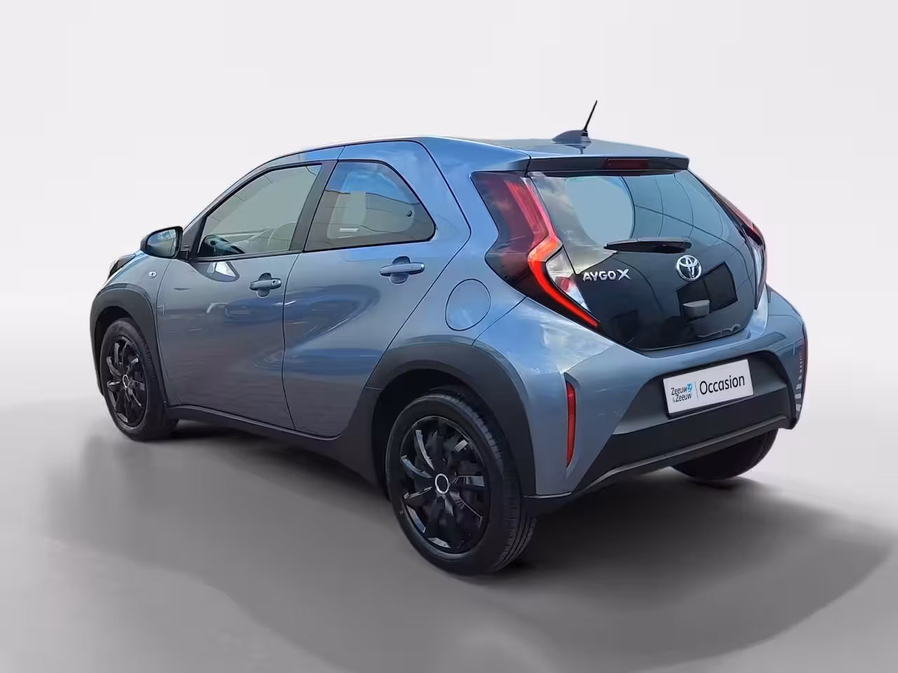 Toyota Aygo X 1.0 VVT-i MT Play | Zeer nette auto | Apple CarPlay & Android Auto | Camera | 100 % onderh