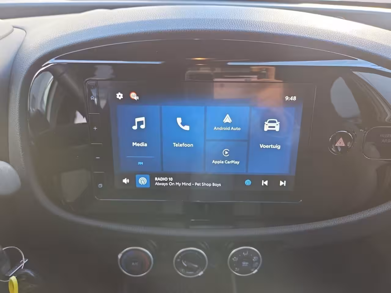Toyota Aygo X 1.0 VVT-i MT Play | Zeer nette auto | Apple CarPlay & Android Auto | Camera | 100 % onderh