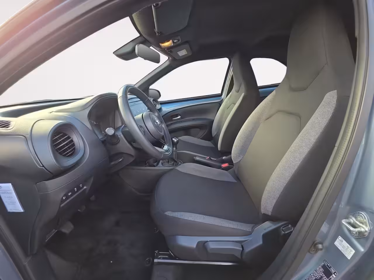 Toyota Aygo X 1.0 VVT-i MT Play | Zeer nette auto | Apple CarPlay & Android Auto | Camera | 100 % onderh