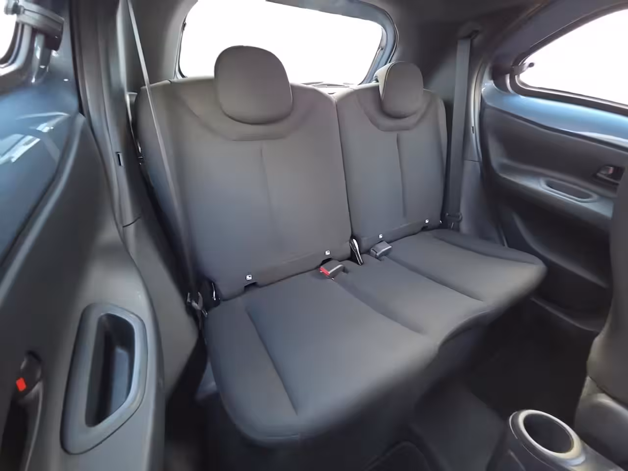 Toyota Aygo X 1.0 VVT-i MT Play | Zeer nette auto | Apple CarPlay & Android Auto | Camera | 100 % onderh