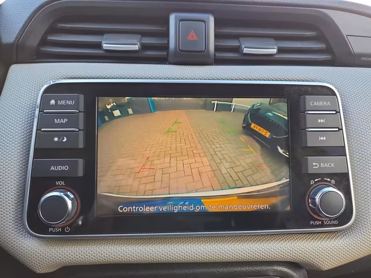 Nissan Micra 1.0 IG-T N-Connecta | Cruise Control | Camera | Navigatie | Carplay | Bovag garantie | NAP