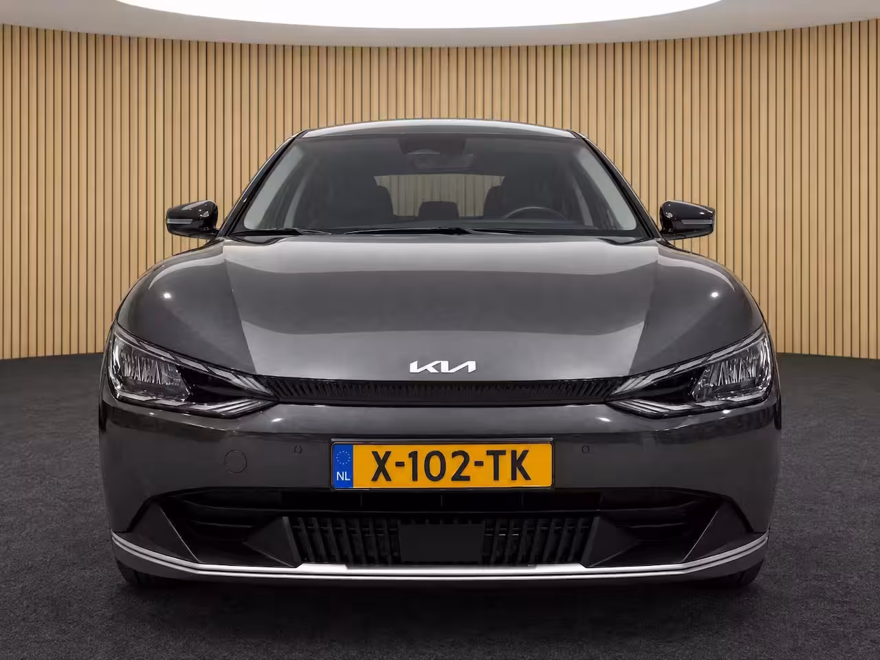 Kia EV6 Light Edition 58 kWh Dealer onderhouden | Stoel + stuurverwarming | Climate control | ACC