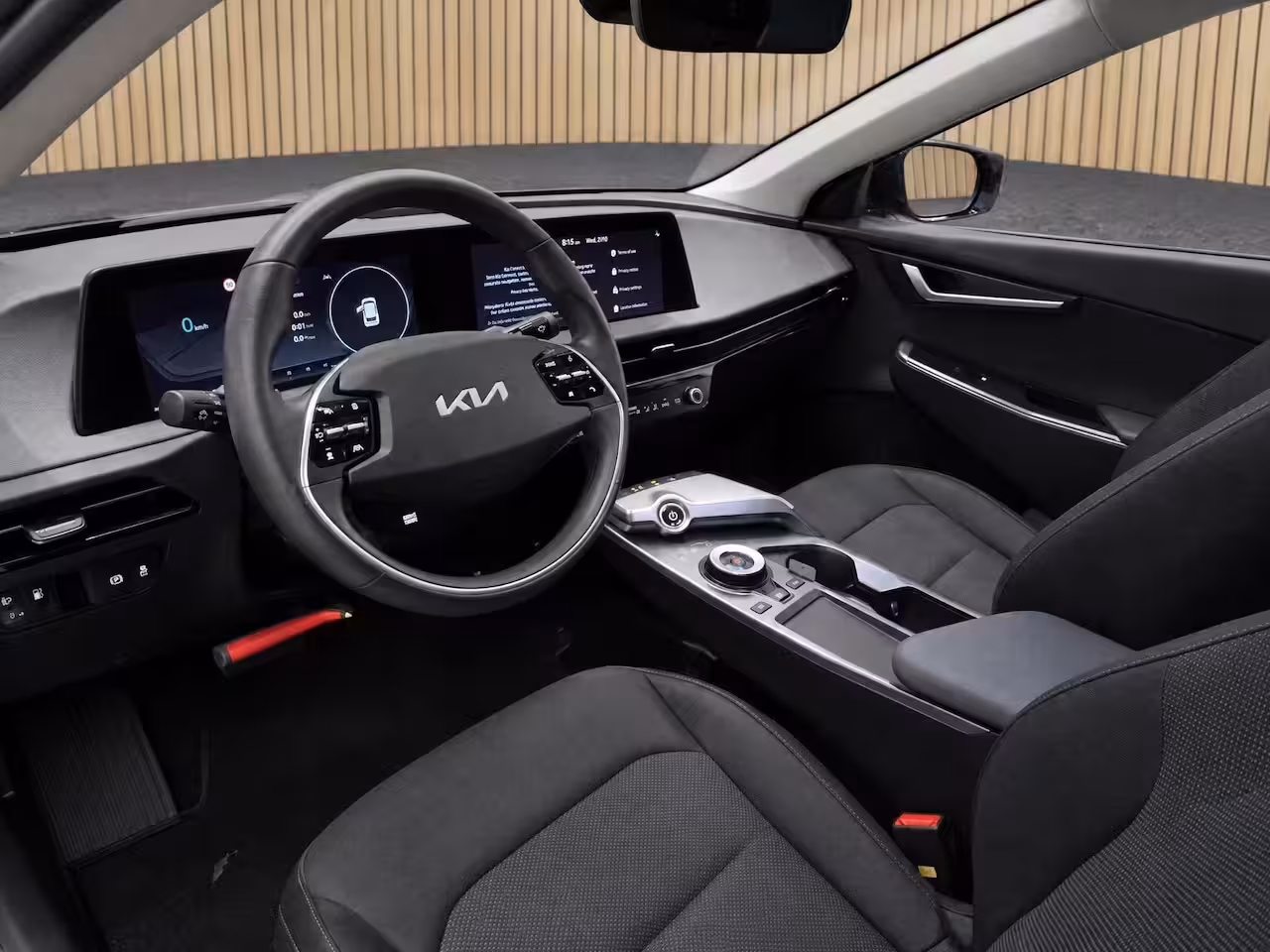Kia EV6 Light Edition 58 kWh Dealer onderhouden | Stoel + stuurverwarming | Climate control | ACC
