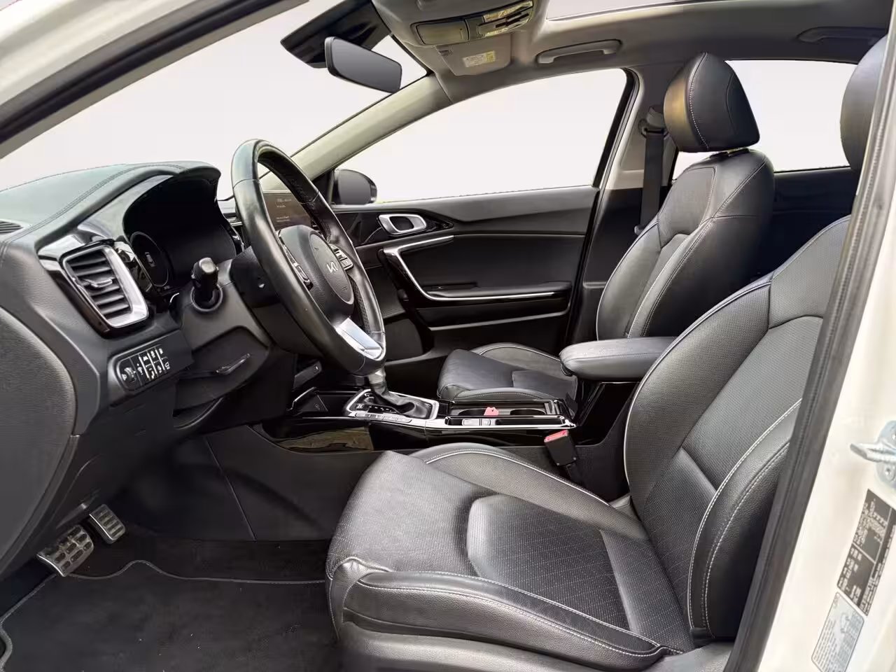 Kia XCeed 1.6 GDi PHEV DynamicPlusLine | Panoramadak | Camera | Stoel/Stuurverwarming | Apple Carpla