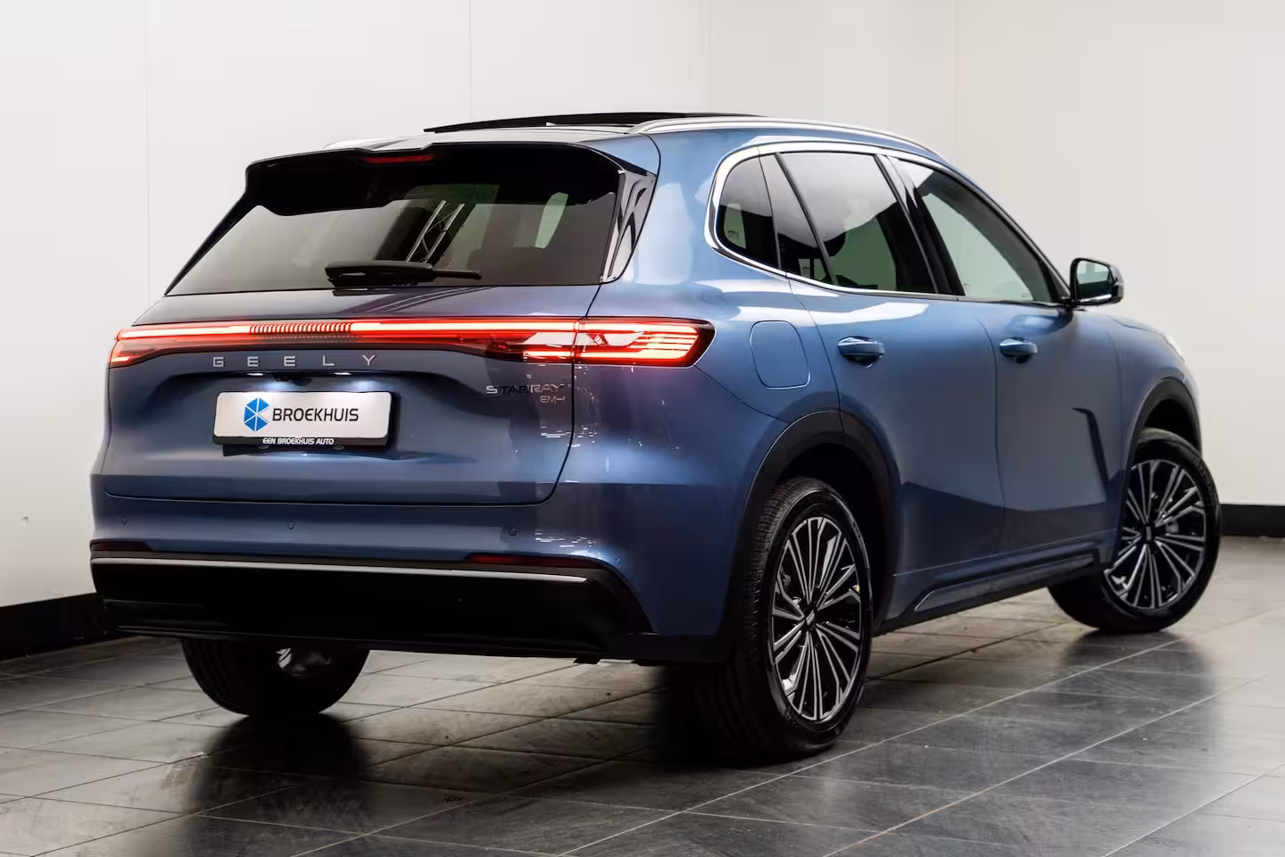 Geely Starray EM-i 1.5 Max+ | Open Dak | Leder | Premium Audio | Cruise Adaptive | 360 Camera | Memory Zetels