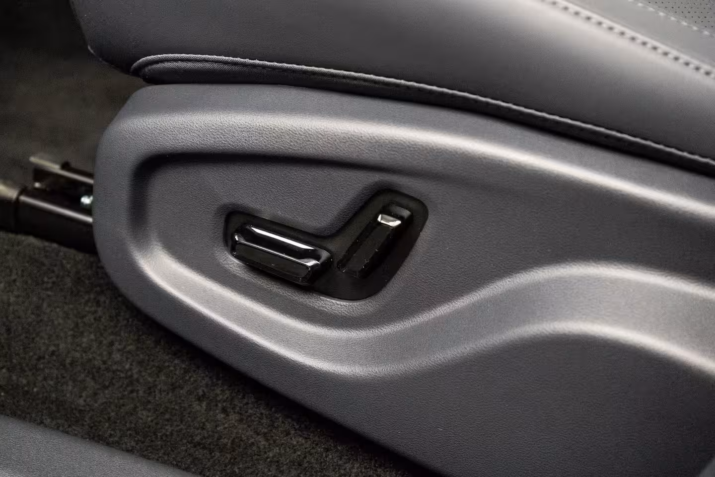 Geely Starray EM-i 1.5 Max+ | Open Dak | Leder | Premium Audio | Cruise Adaptive | 360 Camera | Memory Zetels