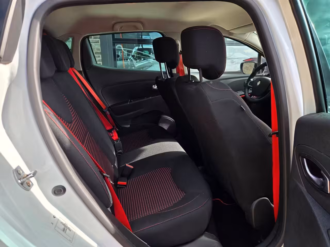 Renault Clio 1.6 R.S. Automaat