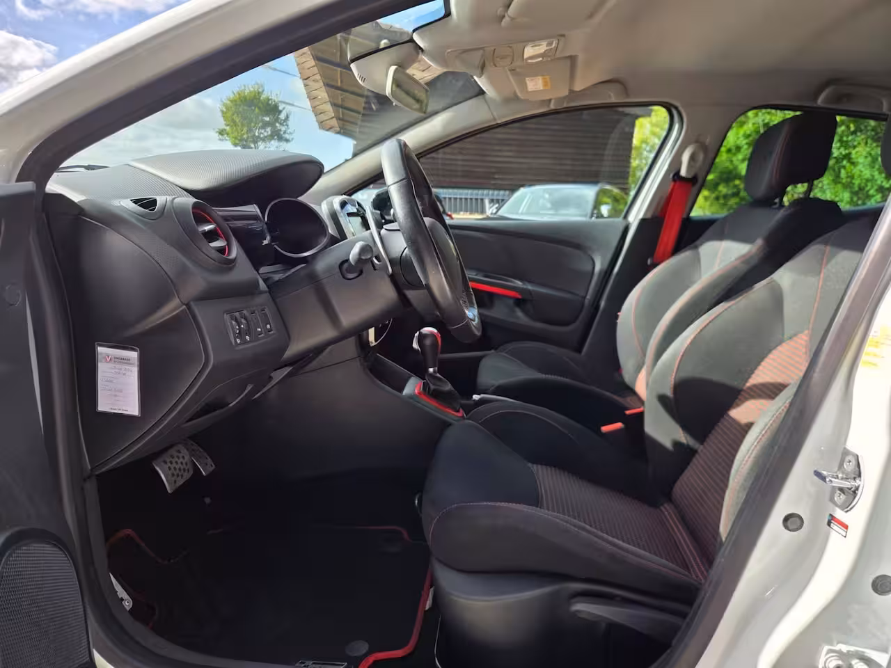 Renault Clio 1.6 R.S. Automaat