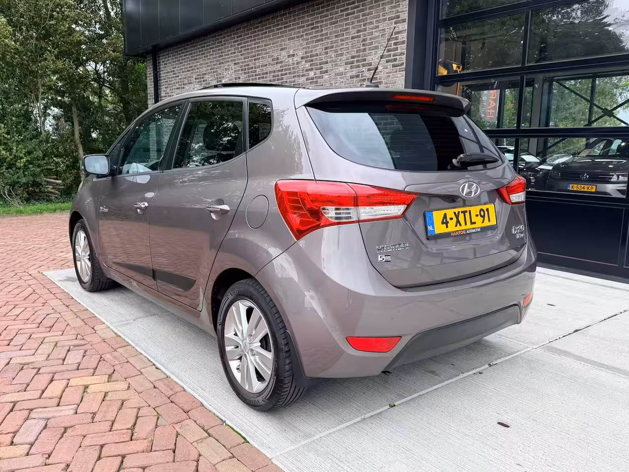 Hyundai ix20 1.6i i-Catcher | Schuif/Kantel dak | Leer | Navi |