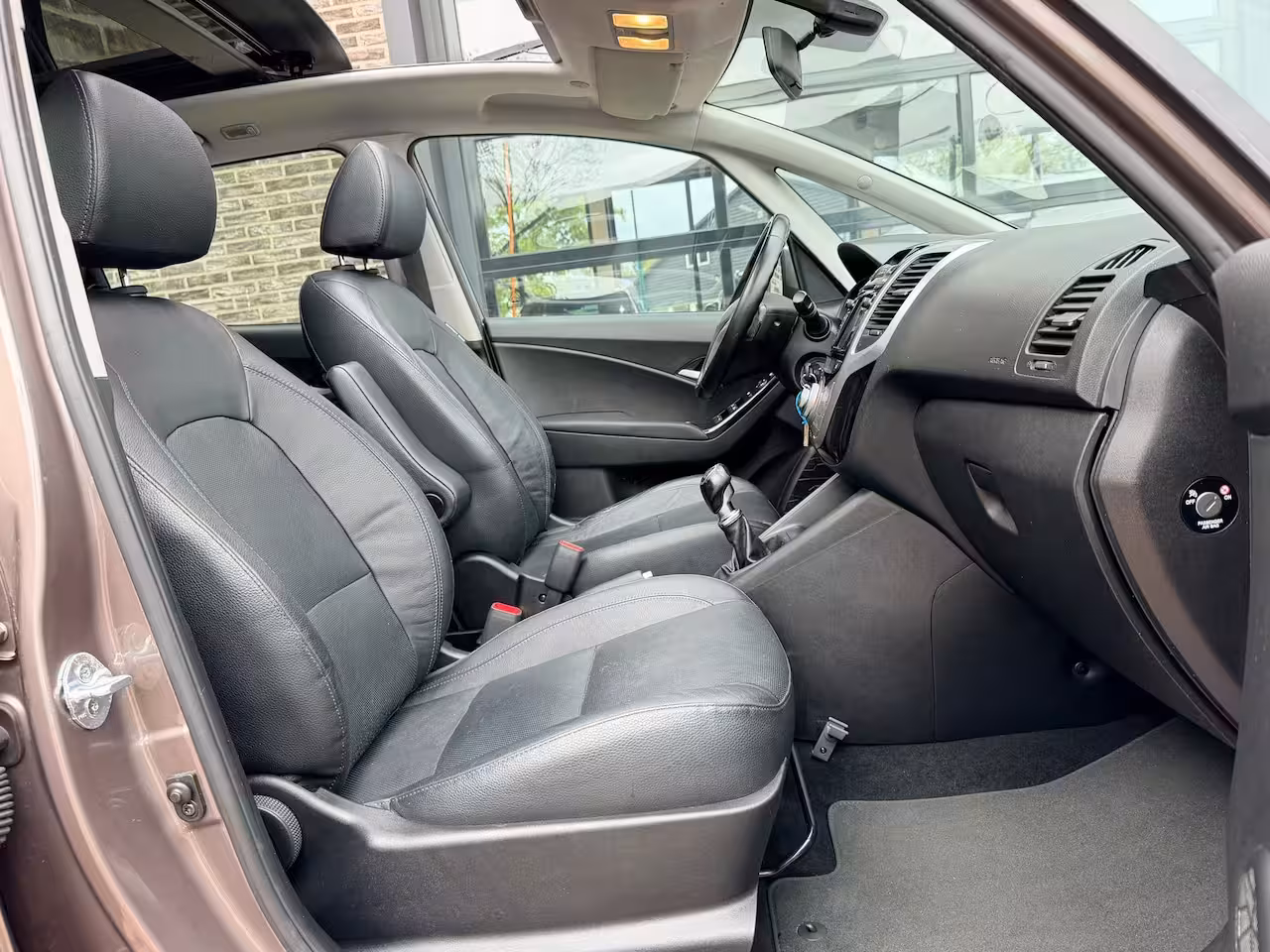 Hyundai ix20 1.6i i-Catcher | Schuif/Kantel dak | Leer | Navi |