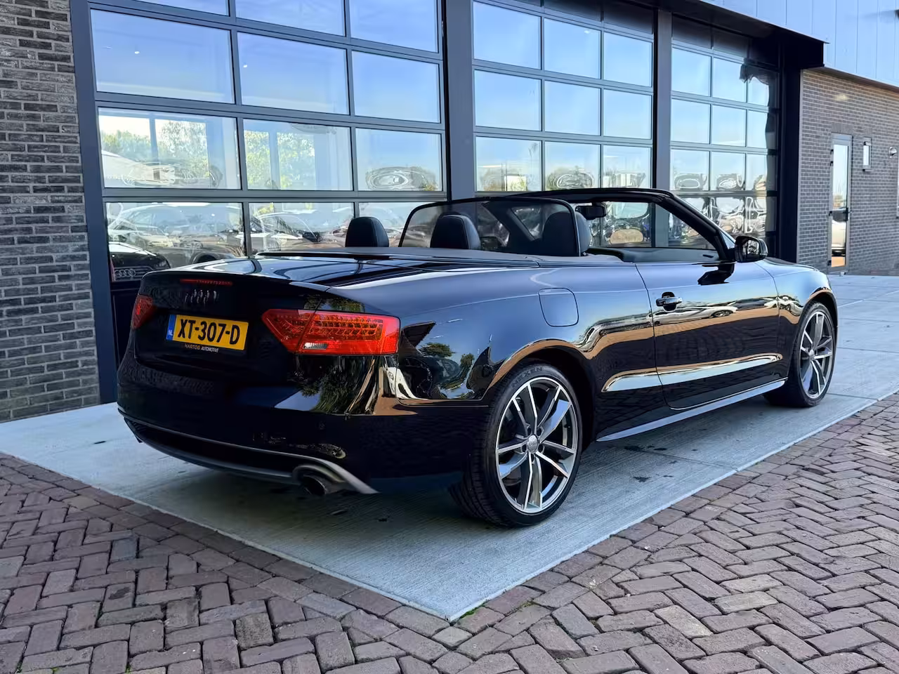Audi A5 Cabriolet 1.8 TFSI 170 PK Sport Edition | S-LINE | Autom | Leder
