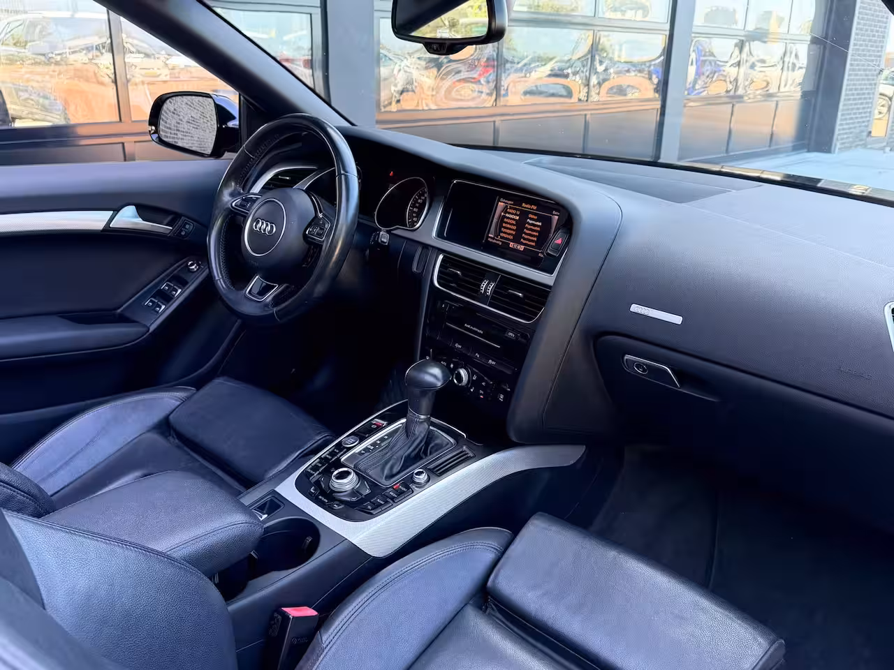 Audi A5 Cabriolet 1.8 TFSI 170 PK Sport Edition | S-LINE | Autom | Leder