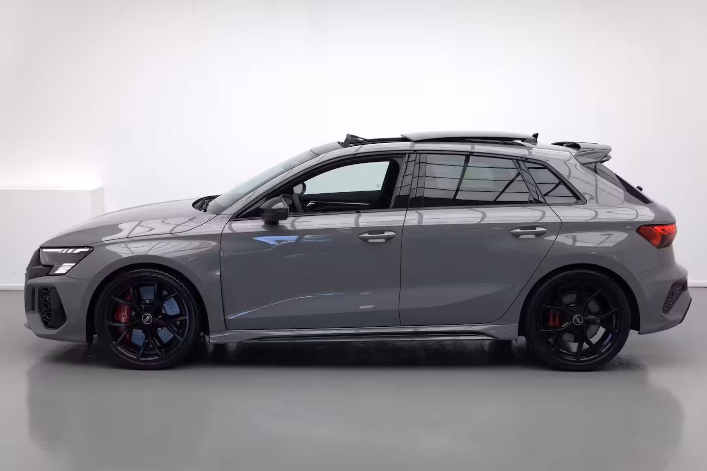 Audi RS3 Sportback 2.5 TFSI Quattro |Pano|Massage|Ceramic|Carbon|Memory|VOLL|