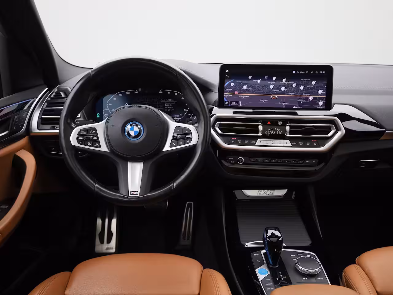 BMW iX3 Executive | 97% SOH | M-SPORT | TREKHAAK | PANORAMA- SCHUIFDAK | LEER | ACHTERUITRIJCAMERA