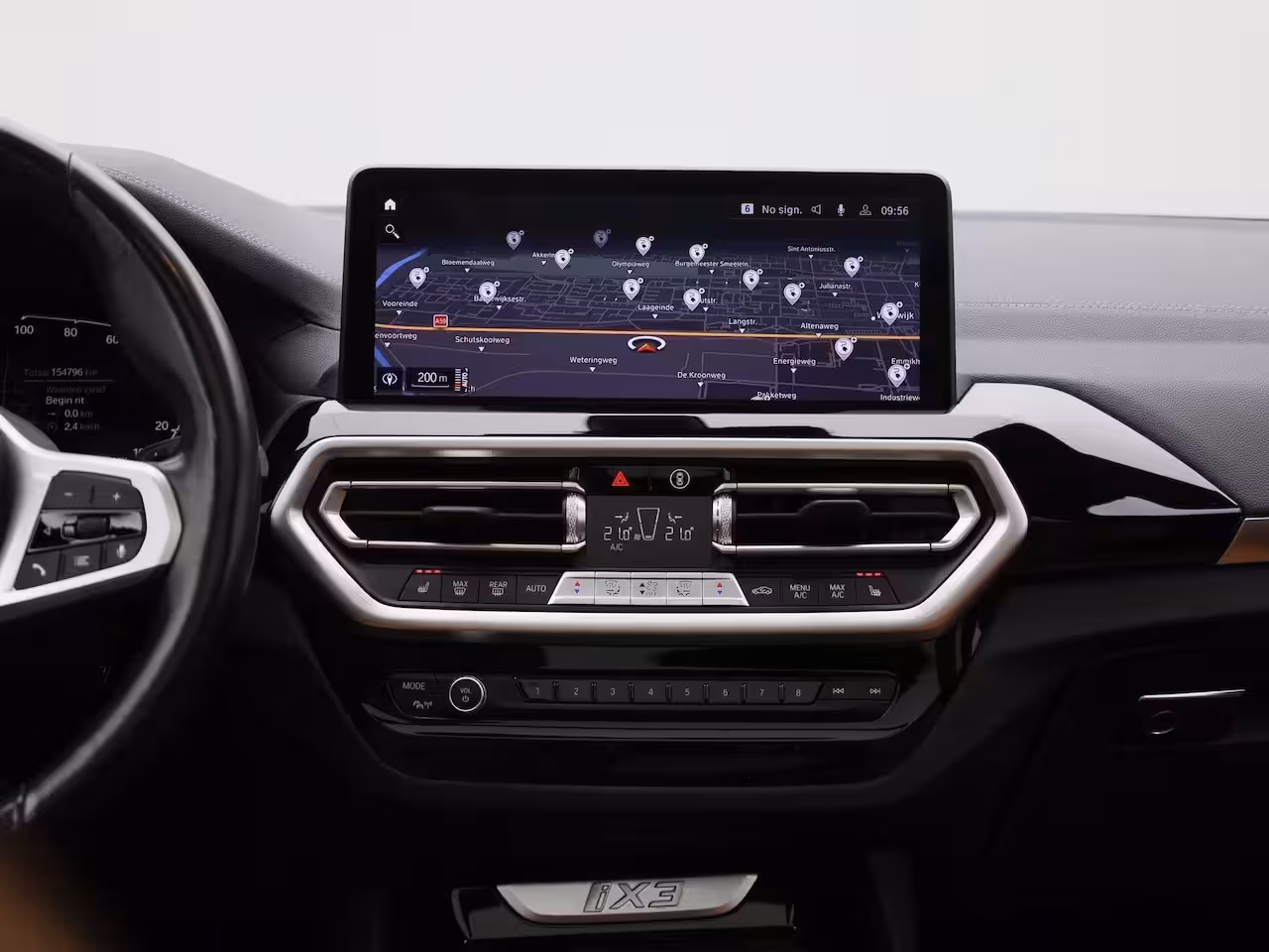 BMW iX3 Executive | 97% SOH | M-SPORT | TREKHAAK | PANORAMA- SCHUIFDAK | LEER | ACHTERUITRIJCAMERA