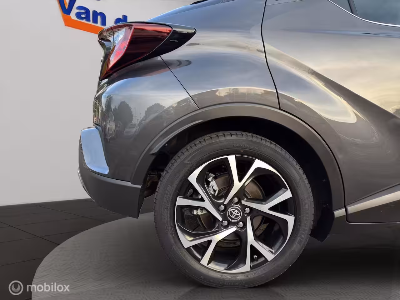 Toyota C-HR 2.0 Hybrid Dynamic All-in prijs
