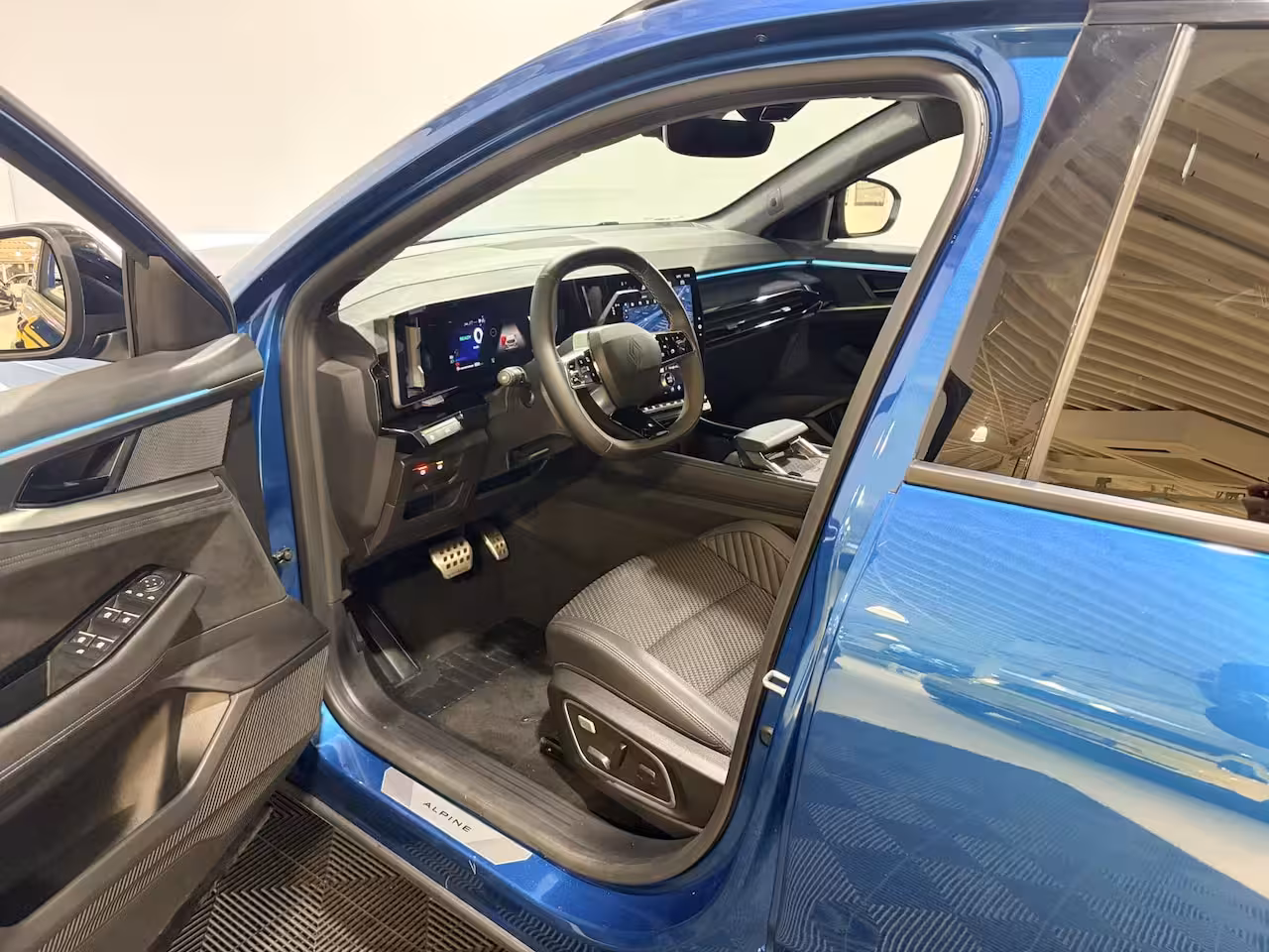 Renault Austral 200PK E-Tech Full Hybrid Esprit Alpine Automaat | Stoelverwarming | Camera | Parkeersensor