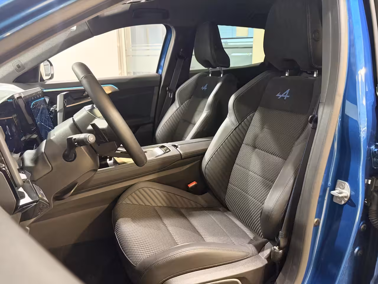Renault Austral 200PK E-Tech Full Hybrid Esprit Alpine Automaat | Stoelverwarming | Camera | Parkeersensor