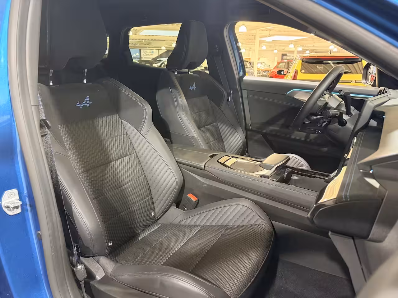 Renault Austral 200PK E-Tech Full Hybrid Esprit Alpine Automaat | Stoelverwarming | Camera | Parkeersensor