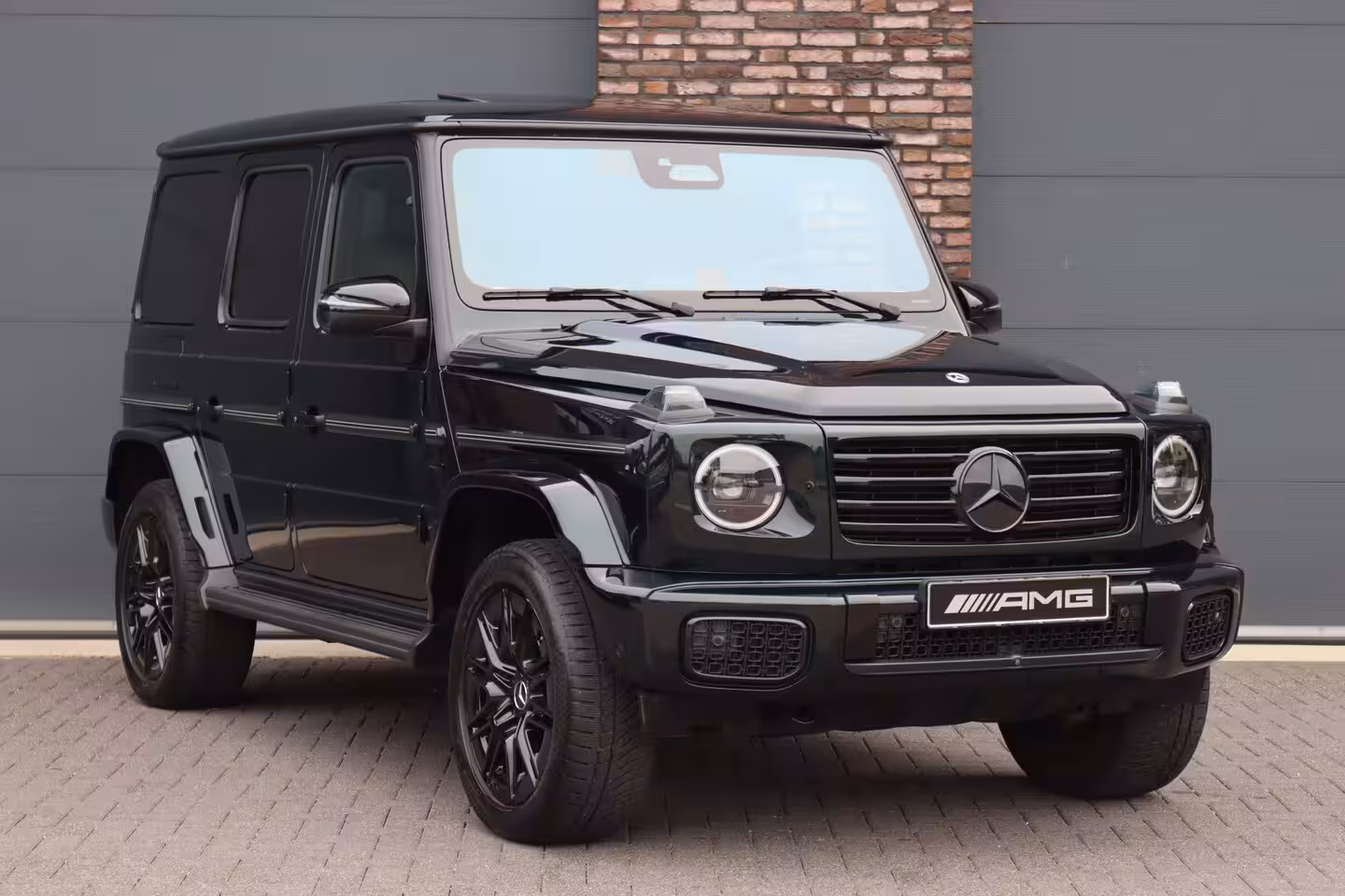 Mercedes-Benz G-klasse 580 AMG Line 116 kWh | Schuifdak | Techniekpakket | Distronic | Burmester | Nappa Leder |