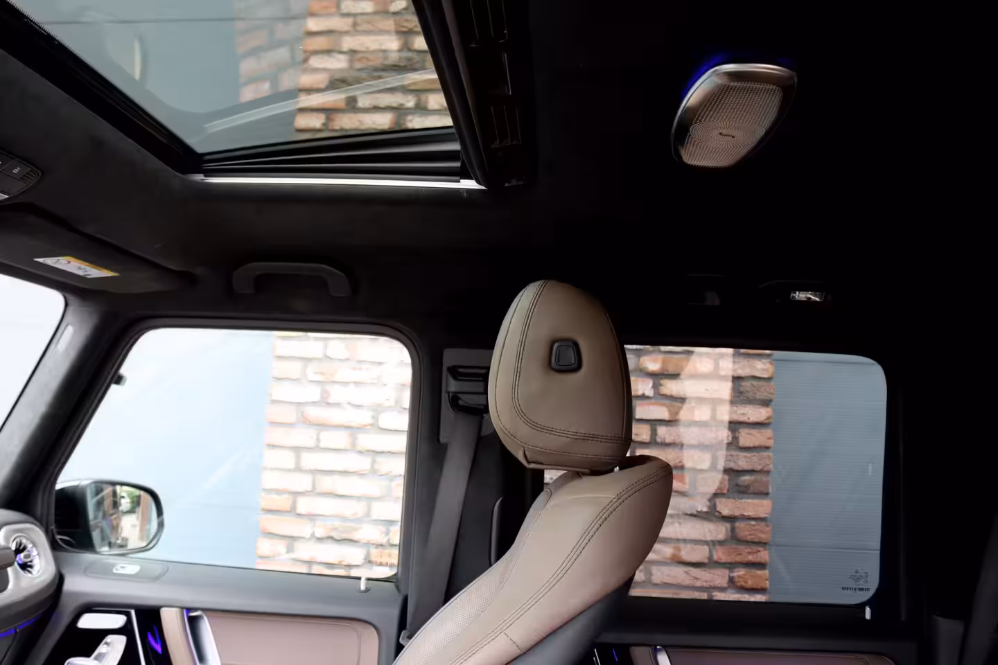 Mercedes-Benz G-klasse 580 AMG Line 116 kWh | Schuifdak | Techniekpakket | Distronic | Burmester | Nappa Leder |
