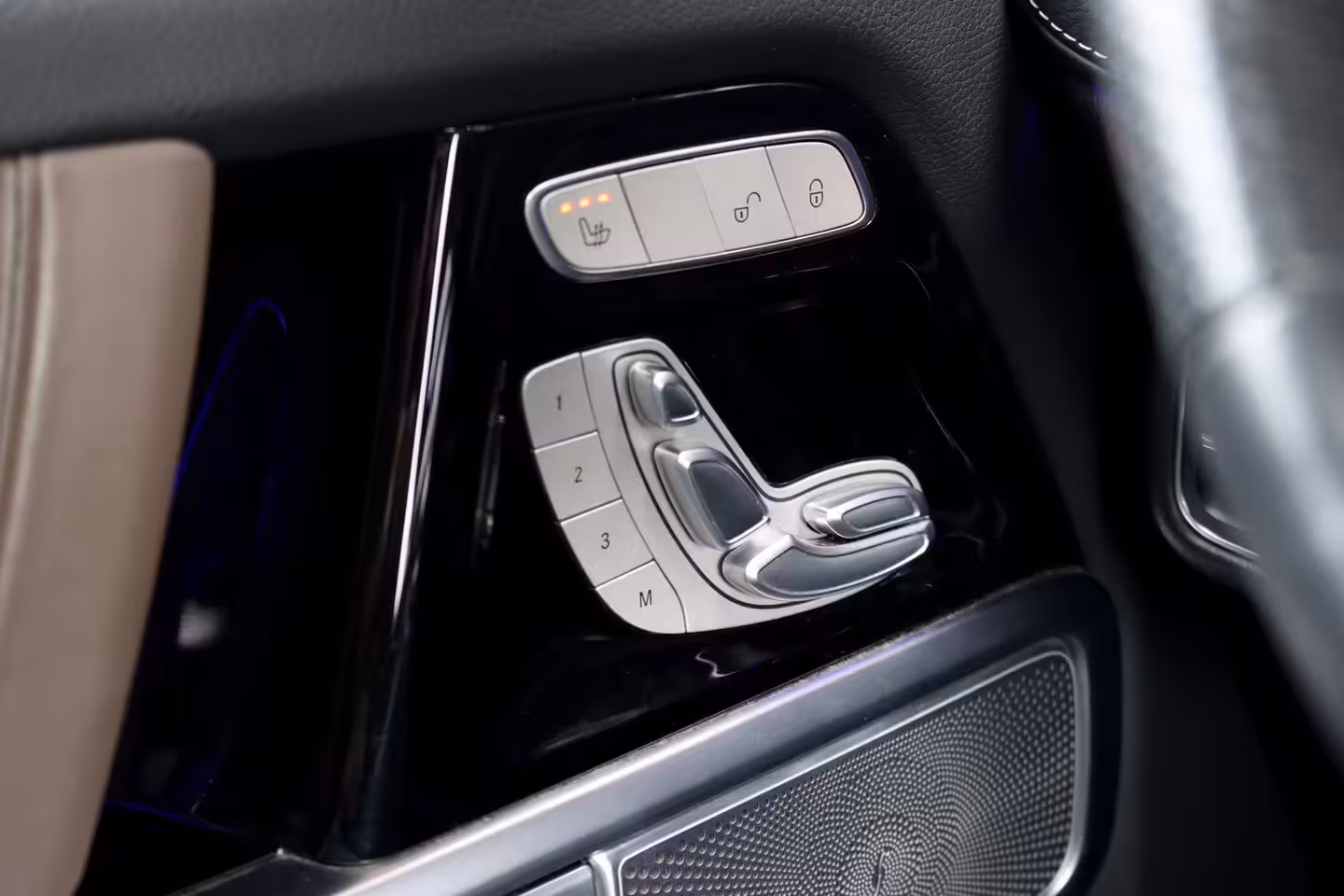 Mercedes-Benz G-klasse 580 AMG Line 116 kWh | Schuifdak | Techniekpakket | Distronic | Burmester | Nappa Leder |