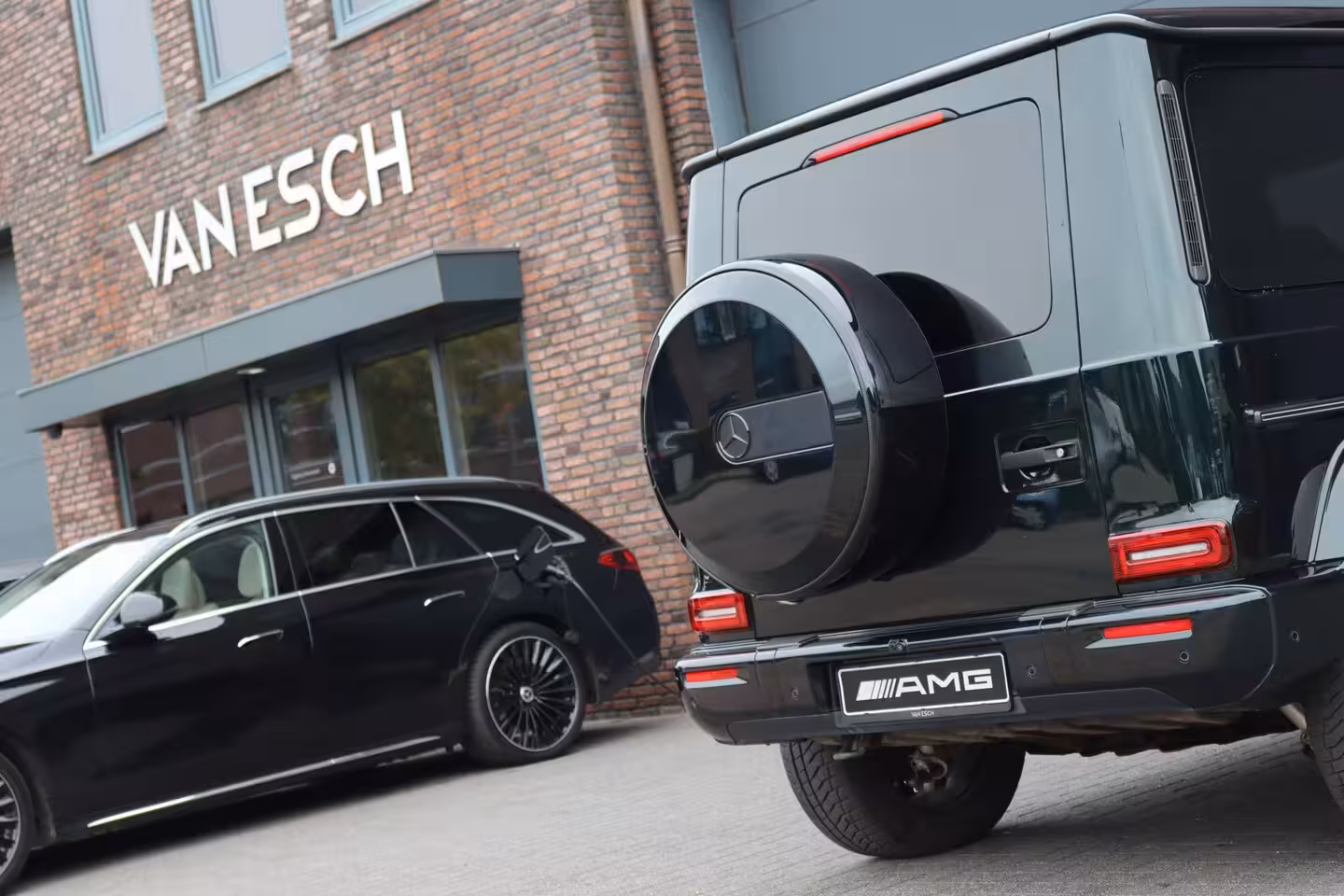 Mercedes-Benz G-klasse 580 AMG Line 116 kWh | Schuifdak | Techniekpakket | Distronic | Burmester | Nappa Leder |