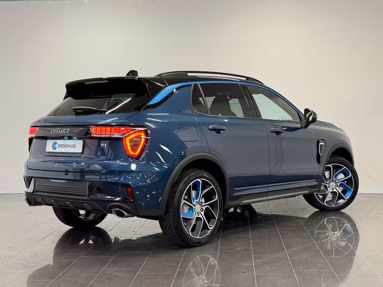 Lynk & Co 01 1.5| trekhaak | allseasons | stuurverwarming | | Airco (automatisch) | Apple Carplay/Andro