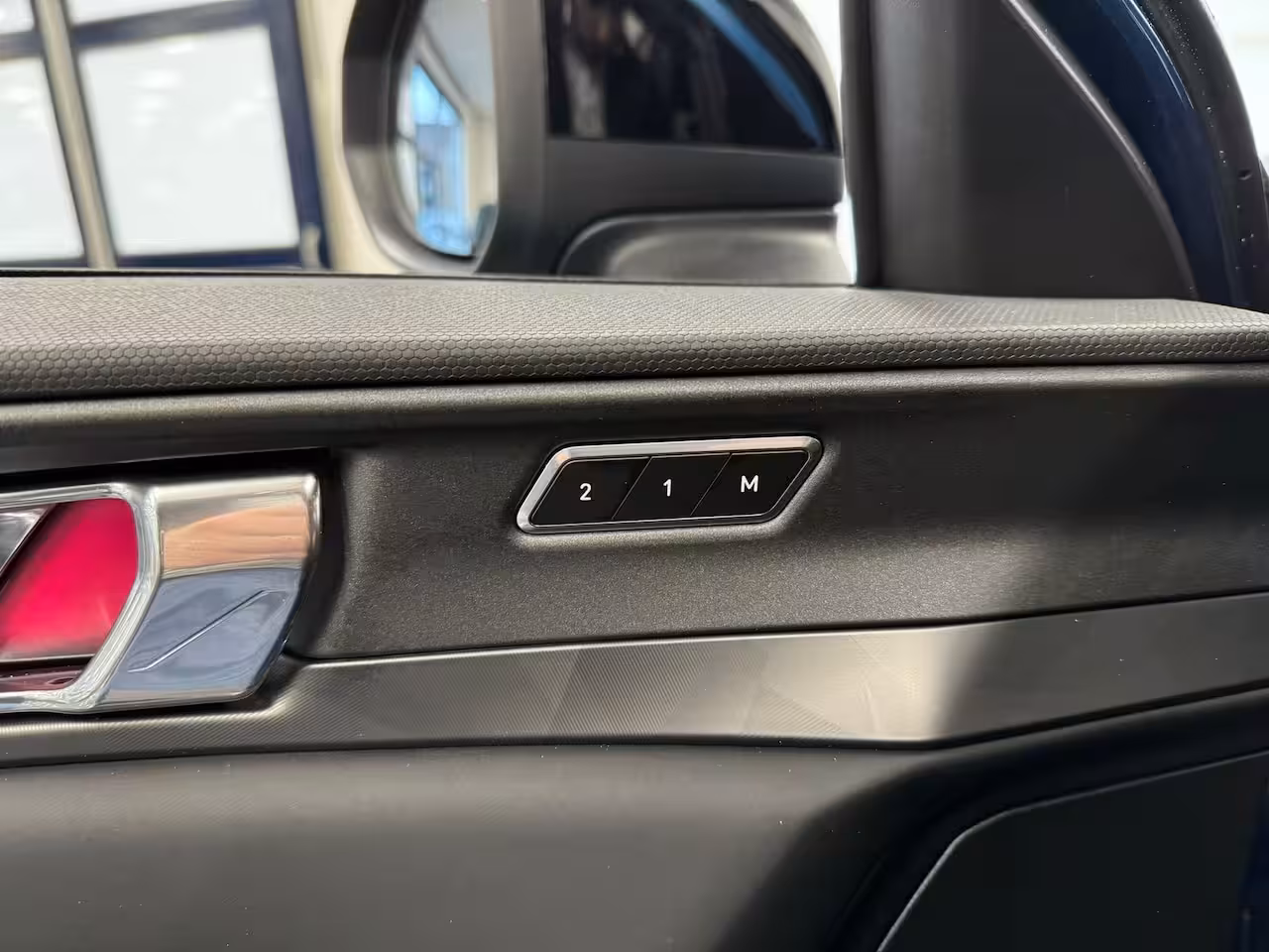 Lynk & Co 01 1.5| trekhaak | allseasons | stuurverwarming | | Airco (automatisch) | Apple Carplay/Andro