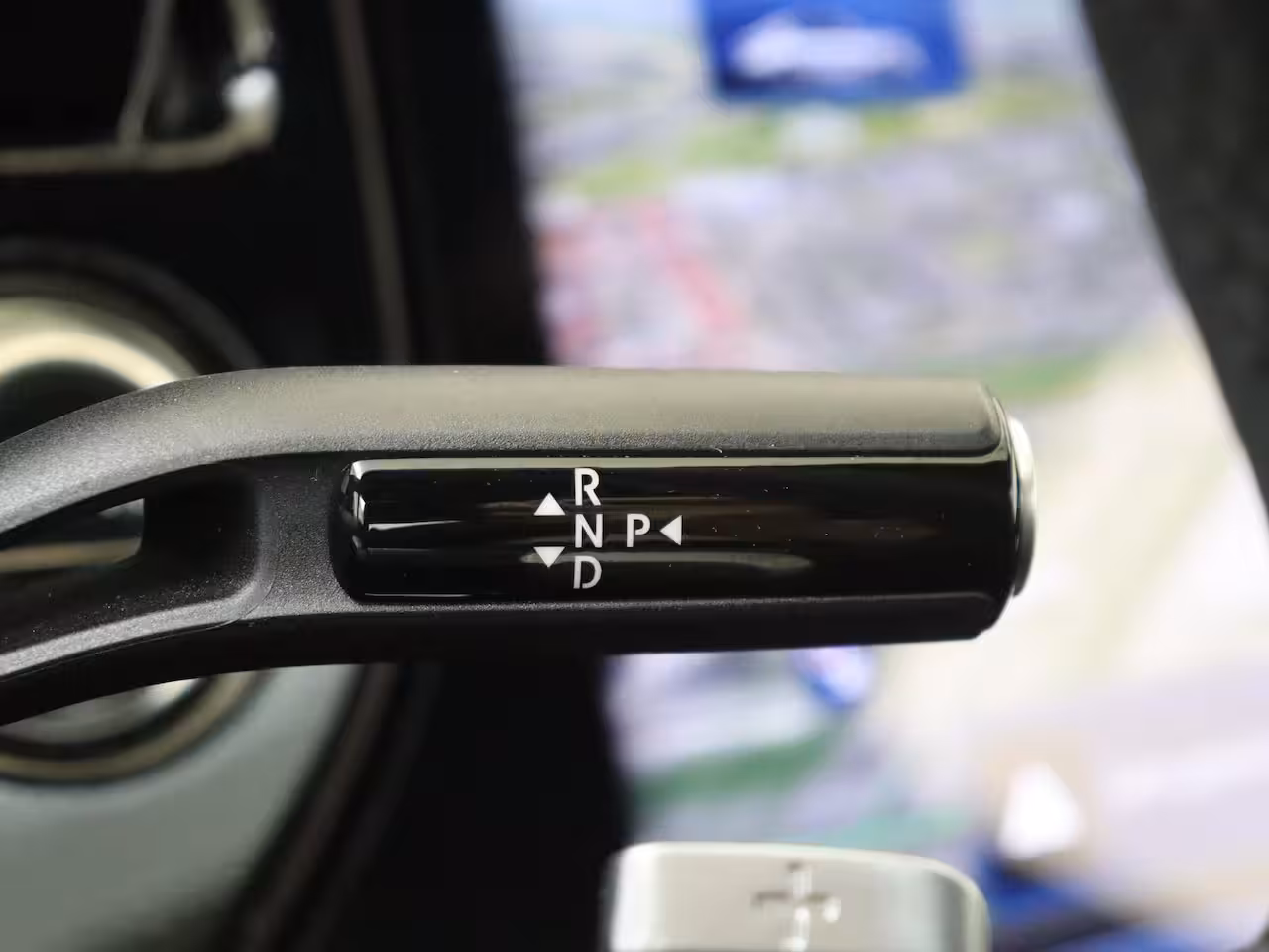 Mercedes-Benz E-klasse 300 e Sport Edition Panoramadak / Rijassistentiepakket / 360 camera / Sluitbekrachtiging