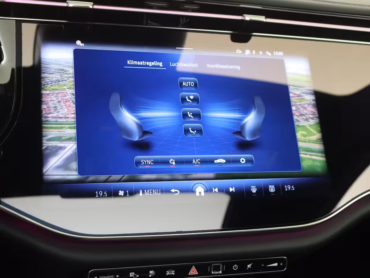 Mercedes-Benz E-klasse 300 e Sport Edition Panoramadak / Rijassistentiepakket / 360 camera / Sluitbekrachtiging