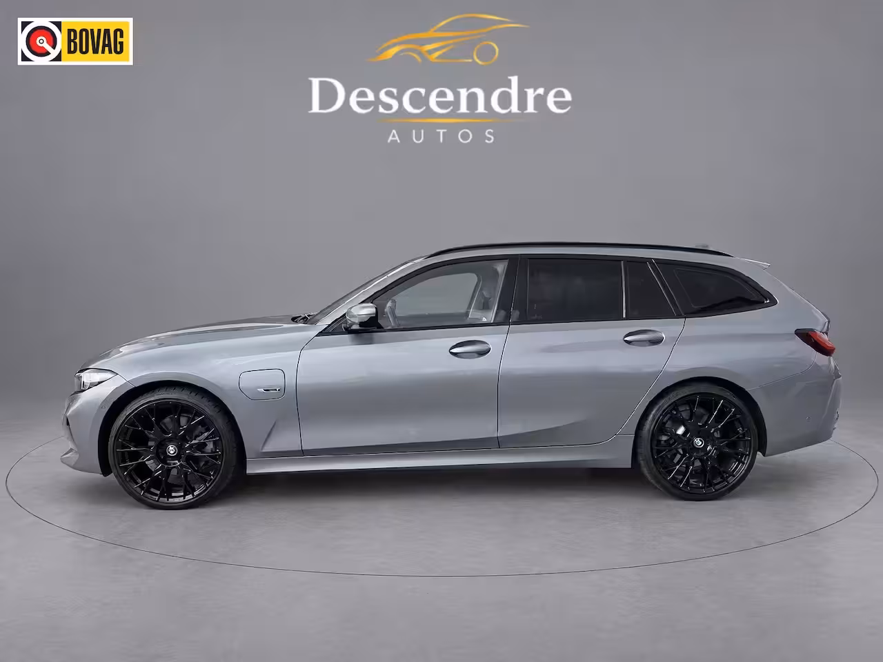 BMW 3-serie Touring 320e, Black edition, curved dis. 12 maand garantie