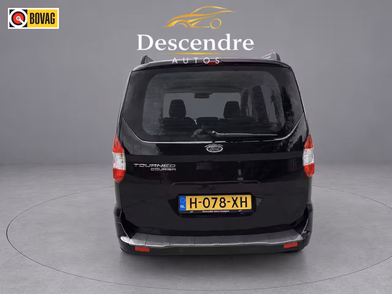 Ford Tourneo Courier 1.0 Titanium 12 maand garantie