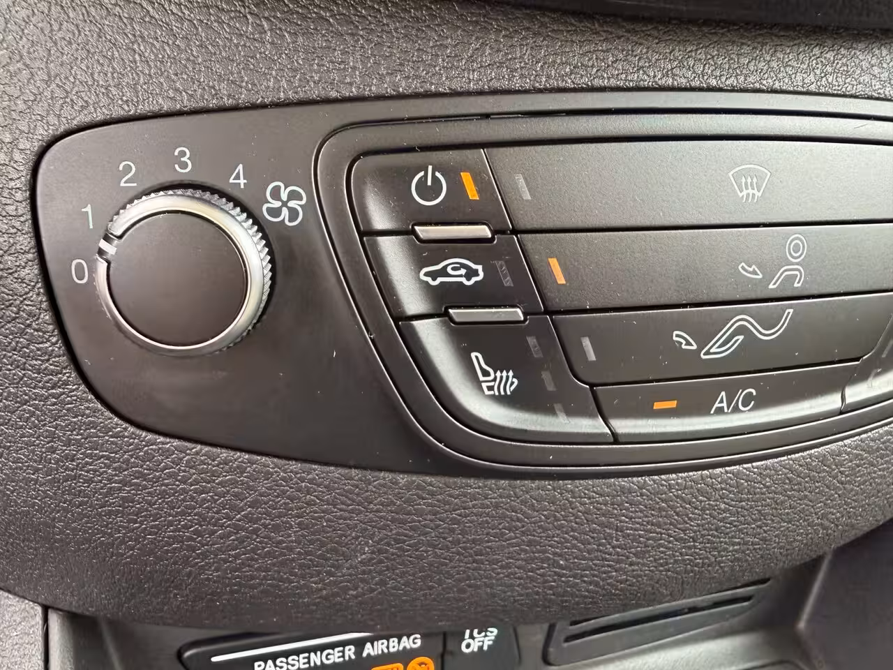 Ford Tourneo Courier 1.0 Titanium 12 maand garantie