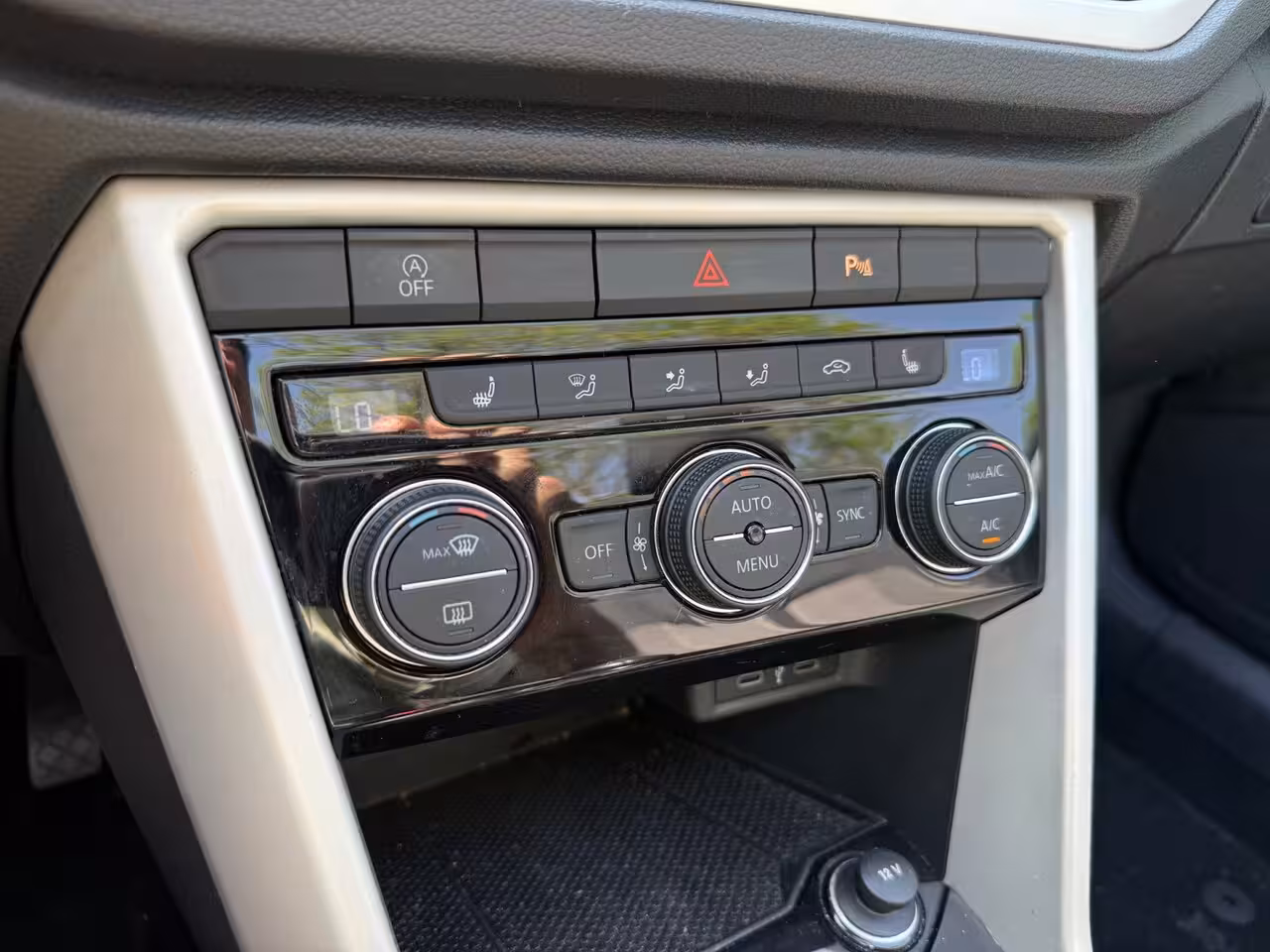 Volkswagen T-Roc Cabrio 1.0 TSI Style 12 maand garantie