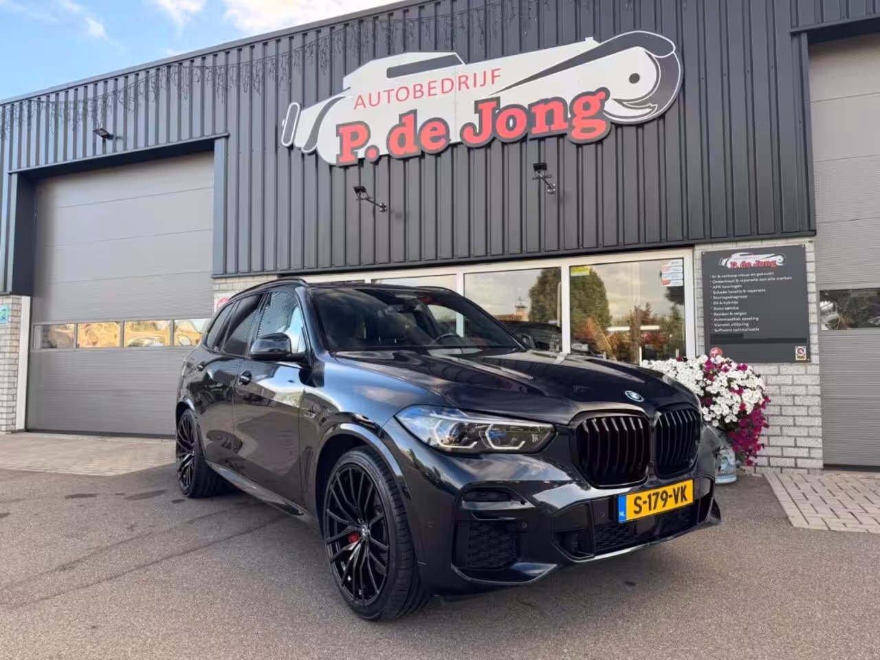 BMW X5 45E M-Sport Bowers en Wilkins Pano Softclose Laser Trekhaak Achterasbesturing Goede accute