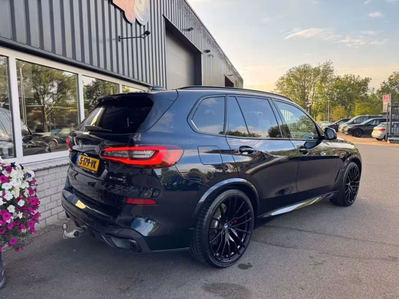 BMW X5 45E M-Sport Bowers en Wilkins Pano Softclose Laser Trekhaak Achterasbesturing Goede accute