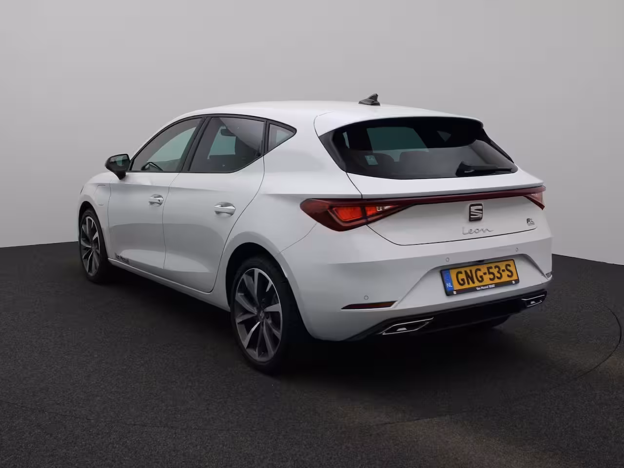 Seat Leon 1.5 TSI e-Hybrid FR PHEV First Edition 204 PK | Automaat | LED Koplampen | Navigatie | Cli