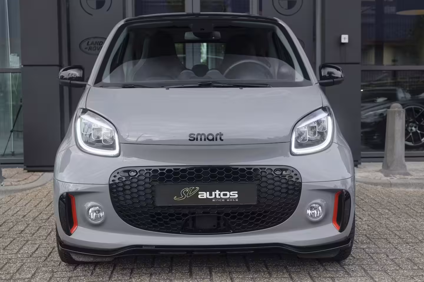 Smart Fortwo EQ BRABUS 82pk 18 kWh Edition 1 Panoramadak JBL audio Leder *SOH95%* Camera VOL 1e Eigenaa