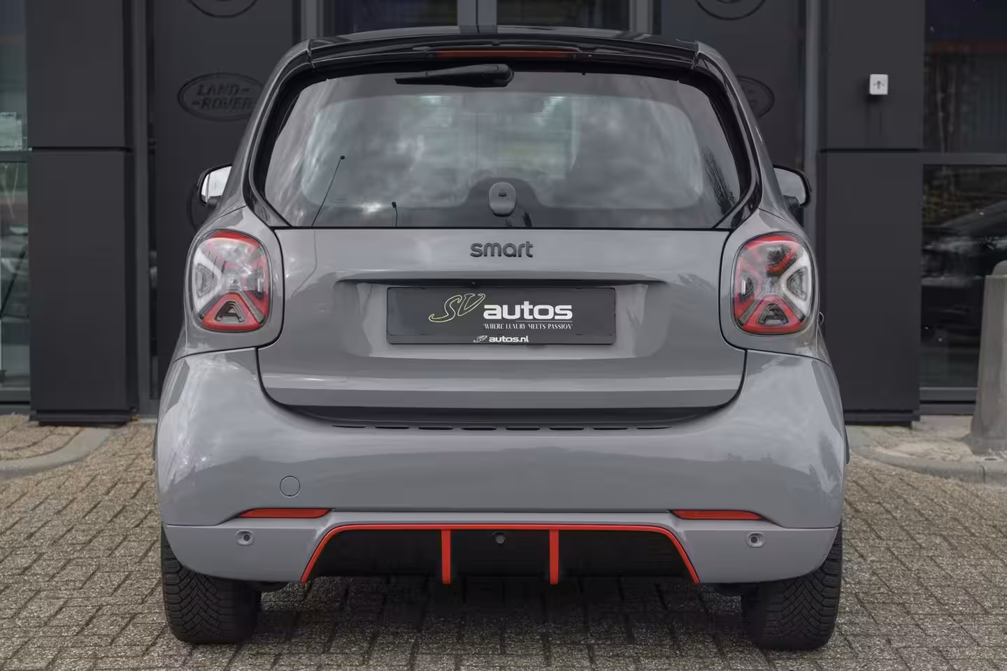 Smart Fortwo EQ BRABUS 82pk 18 kWh Edition 1 Panoramadak JBL audio Leder *SOH95%* Camera VOL 1e Eigenaa