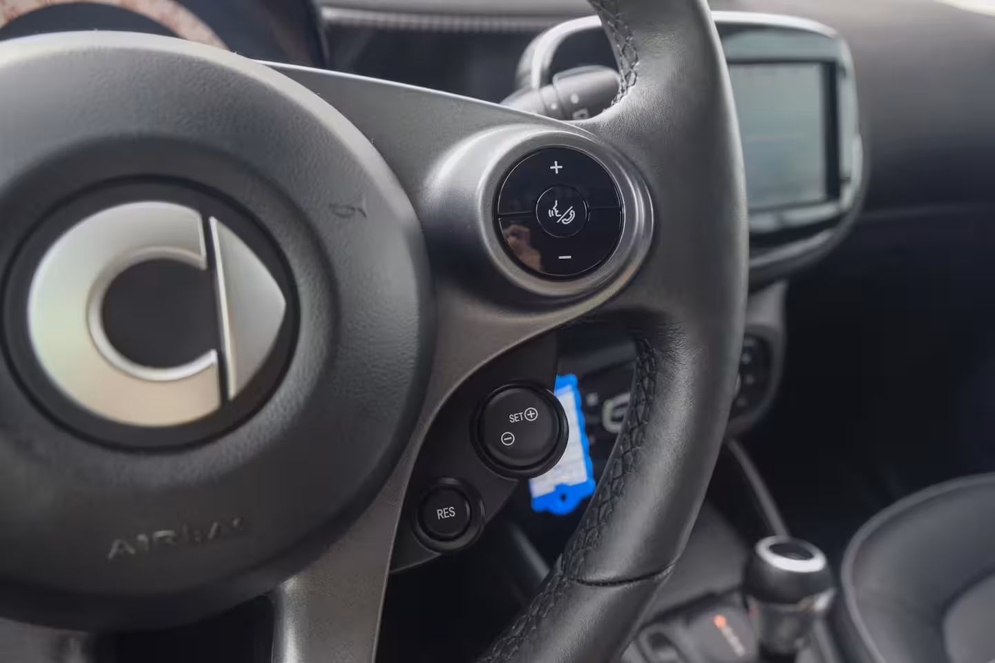 Smart Fortwo EQ BRABUS 82pk 18 kWh Edition 1 Panoramadak JBL audio Leder *SOH95%* Camera VOL 1e Eigenaa