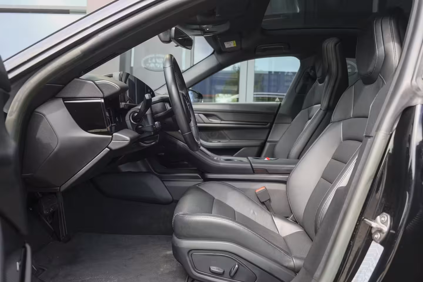 Porsche Taycan Sport Turismo 476pk Performance Plus 93kwh Panoramadak Luchtvering *SOH 89%* Bose Warmtepomp Sport chron