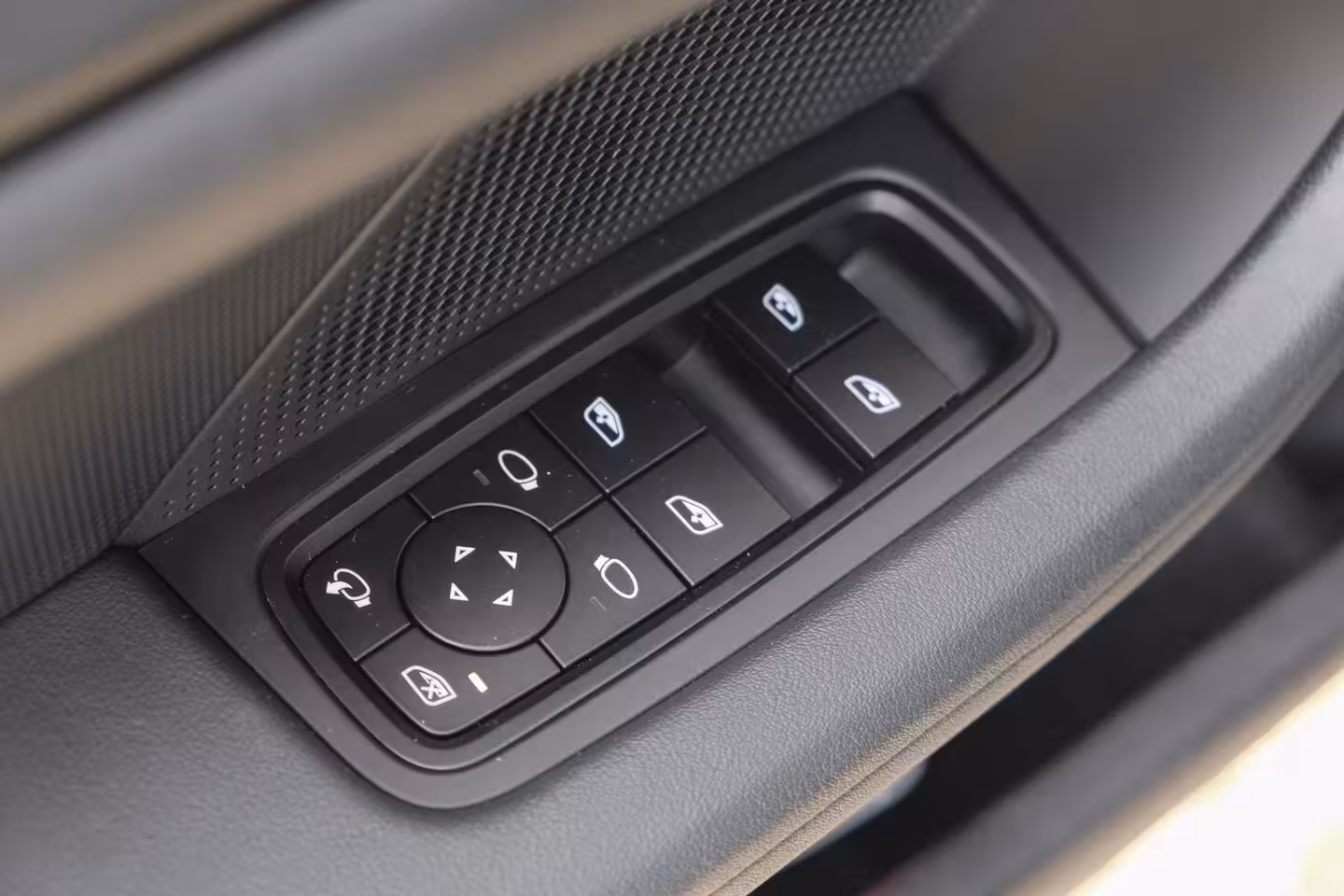 Porsche Taycan Sport Turismo 476pk Performance Plus 93kwh Panoramadak Luchtvering *SOH 89%* Bose Warmtepomp Sport chron