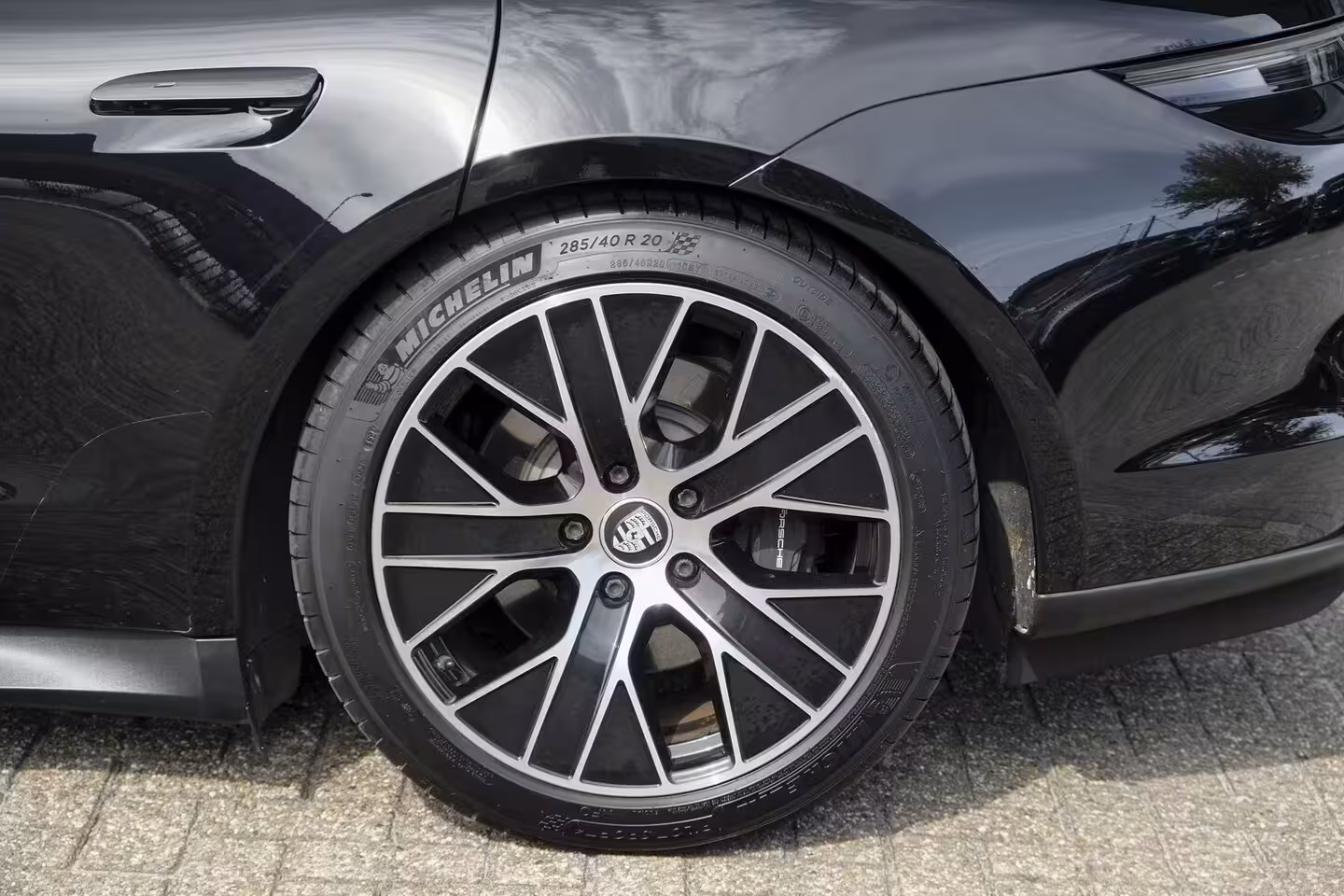 Porsche Taycan Sport Turismo 476pk Performance Plus 93kwh Panoramadak Luchtvering *SOH 89%* Bose Warmtepomp Sport chron
